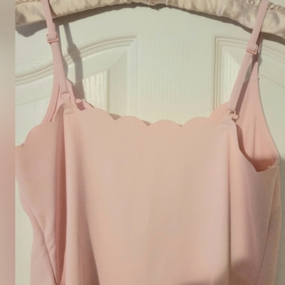 Ted Baker Scalloped Cami Top Sz. 2 (US 6) - Picture 5 of 11